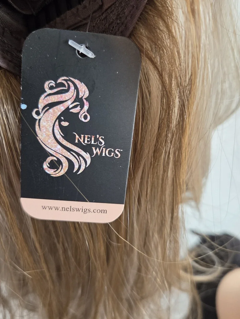 Nel's Wigs-Nellie 03 -Small